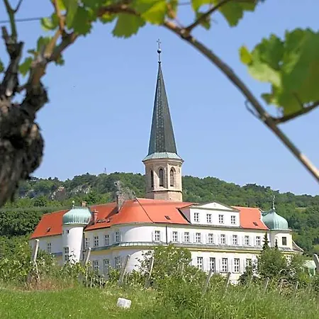 Schloss Gumpoldskirchen
