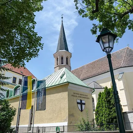 Hotel Schloss 3*