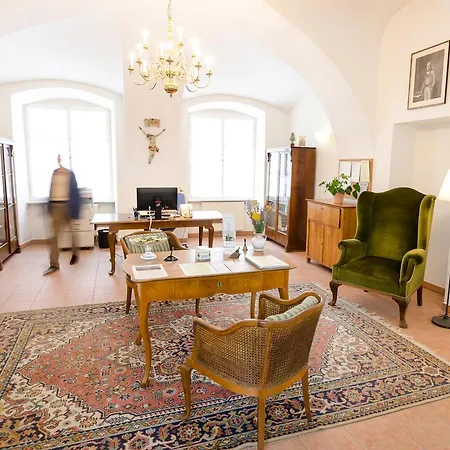 Schloss 3* Gumpoldskirchen