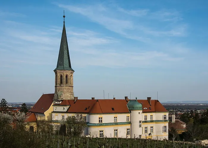 Schloss 3* Gumpoldskirchen
