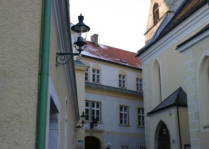 ホテル シュロス グンポルツキルヘン 3*