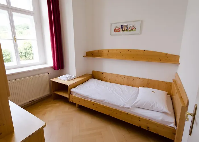 シュロス グンポルツキルヘン 3* グンポルツキルヒェン