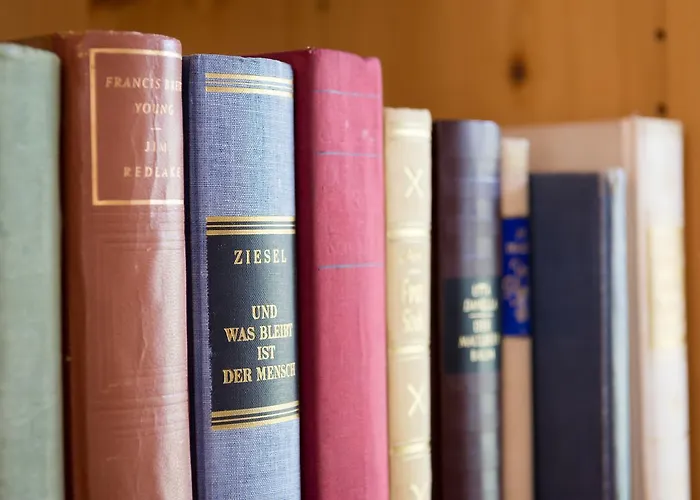 シュロス グンポルツキルヘン ホテル